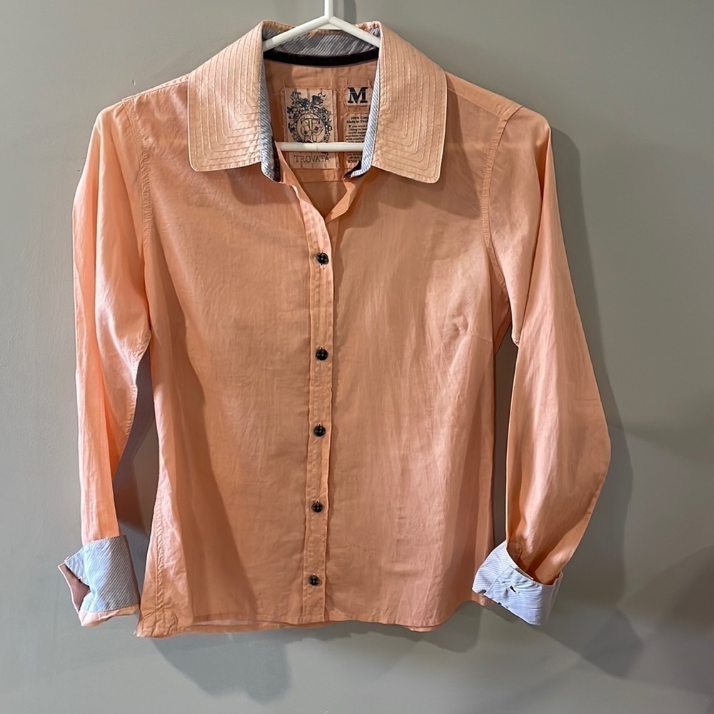 TROVATA Cotton Long-Sleeve Button-Down Blouse
